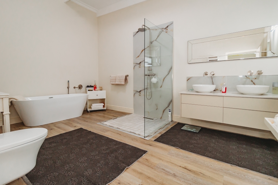 4 Bedroom Property for Sale in Welgelegen Western Cape